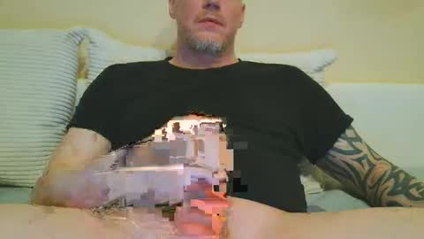Snapshot of olavdelux chatting on 01/05/26, 09:18 olavdelux online show from 01/05/26, 09:18