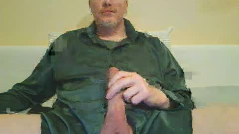 Snapshot of olavdelux chatting on 01/09/26, 07:48 olavdelux online show from 01/09/26, 07:48