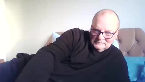 Snapshot of old_fkr chatting on 12/27/24, 02:43 old_fkr online show from 12/27/24, 02:43