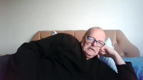 Snapshot of old_fkr chatting on 02/04/25, 05:01 old_fkr online show from 02/04/25, 05:01