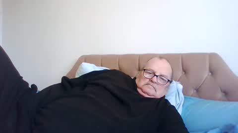 Snapshot of old_fkr chatting on 03/06/25, 11:36 old_fkr online show from 03/06/25, 11:36