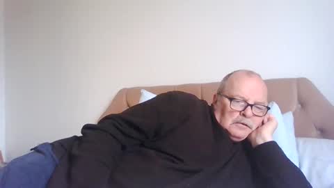 old_fkrr_ online show from 10/13/25, 10:26