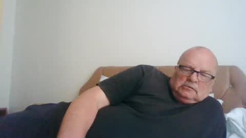 old_fkrr_ online show from 07/12/26, 10:06