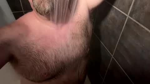 Snapshot of oldbones2 chatting on 09/21/25, 01:07 oldbones2 online show from 09/21/25, 01:07