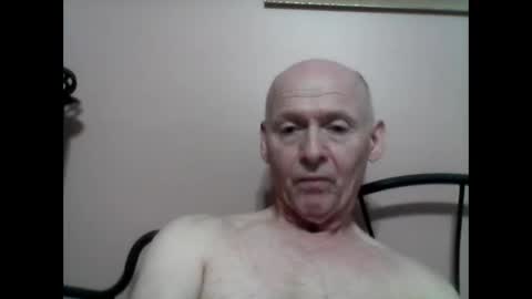 oldbuthorny62 online show from 01/03/25, 08:11