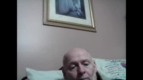 oldbuthorny62 online show from 01/05/25, 07:39