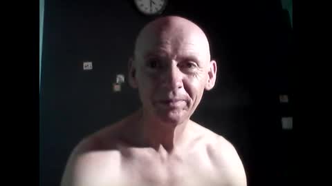 oldbuthorny62 online show from 03/07/25, 08:13