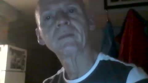 oldbuthorny62 online show from 10/26/25, 05:13