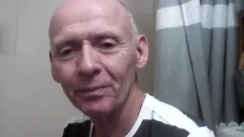 oldbuthorny62 online show from 10/27/25, 01:42