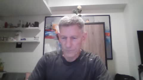 George online show from 09/11/25, 12:49