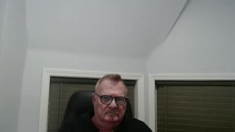 oldguybigd online show from 12/22/25, 05:04