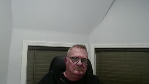oldguybigd online show from 12/23/25, 05:27