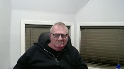oldguybigd online show from 02/10/26, 03:54