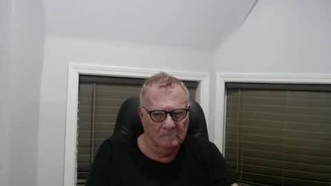 oldguybigd online show from 05/11/26, 04:29