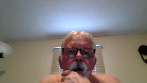 OldMIGUY online show from 02/09/26, 09:41