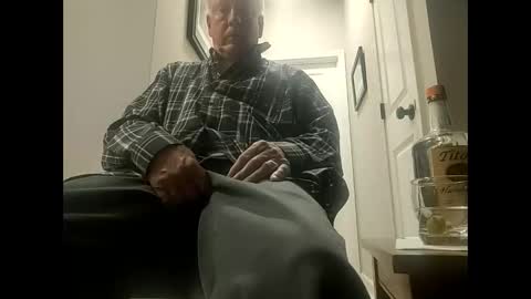 oldsubman online show from 01/27/25, 10:49