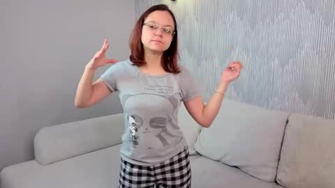 Stella online show from 11/13/25, 11:09