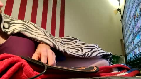 Laura online show from 09/14/25, 04:00