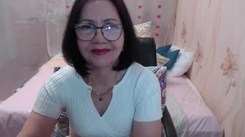 Snapshot of olgahottie chatting on 11/27/25, 11:07 OlgaHottie online show from 11/27/25, 11:07