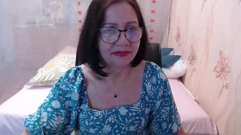 Snapshot of olgahottie chatting on 11/29/25, 12:57 OlgaHottie online show from 11/29/25, 12:57