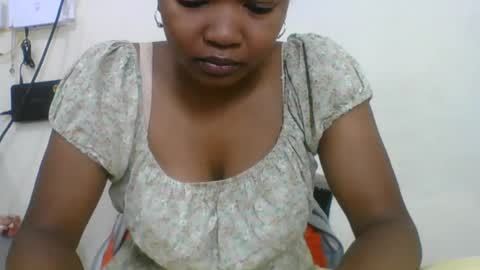 olgamariah203875 online show from 06/12/26, 11:53