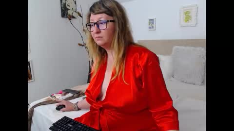 Olga Pavlova online show from 05/03/26, 02:01