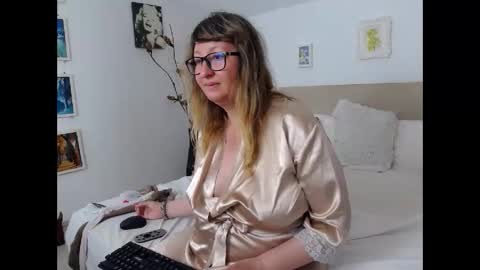 Olga Pavlova online show from 05/16/26, 01:10