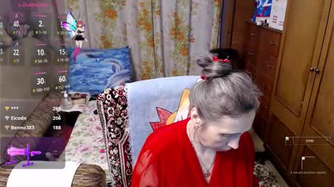 Olguscha online show from 11/30/25, 11:47