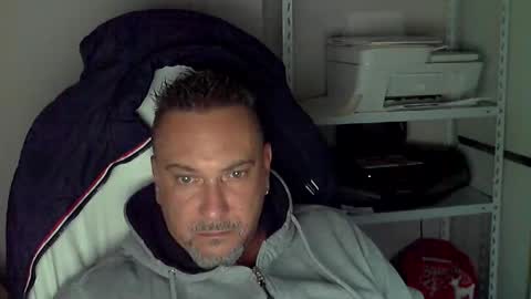 olimpio1230 online show from 11/17/25, 04:13