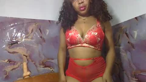 olinaa online show from 07/11/26, 09:05