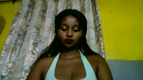 olinah610 online show from 02/26/26, 03:44