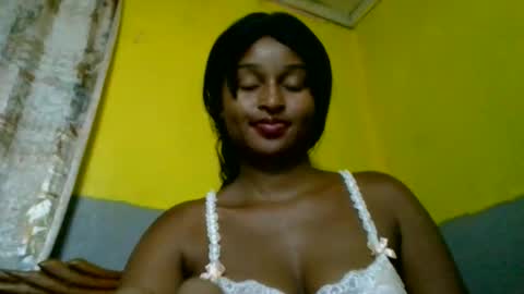 olinah610 online show from 03/01/26, 08:55