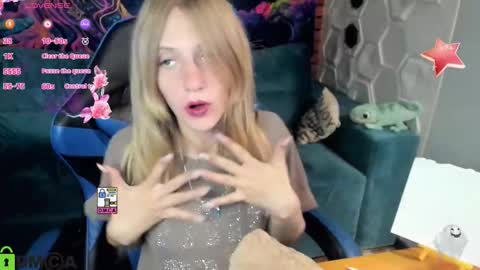 Olisa fox online show from 09/10/25, 07:14