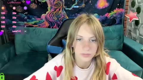 Olisa fox online show from 09/25/25, 07:28