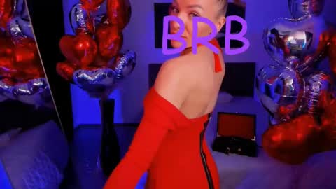 oliva_candy online show from 02/18/25, 05:42