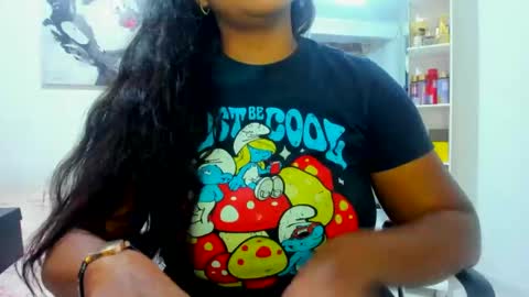 olivahot30 online show from 12/06/24, 10:19