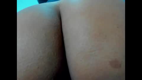olivahot30 online show from 12/23/24, 02:39