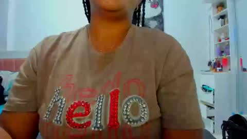olivahot30 online show from 02/19/25, 12:14