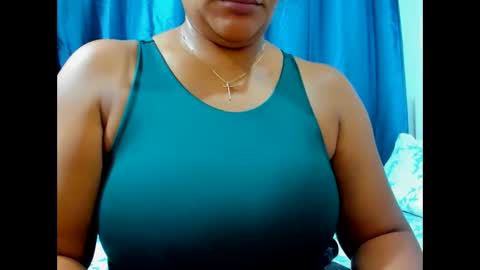 olivahot30 online show from 09/13/25, 03:50