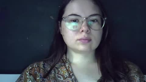 Oil online show from 07/25/26, 10:24