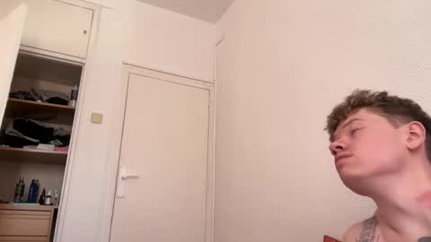 Oliver and Thomas online show from 09/15/25, 11:32