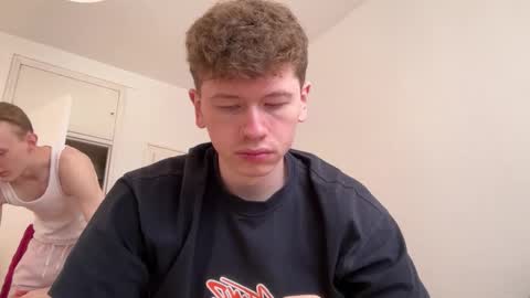 Oliver and Thomas online show from 09/22/25, 11:45