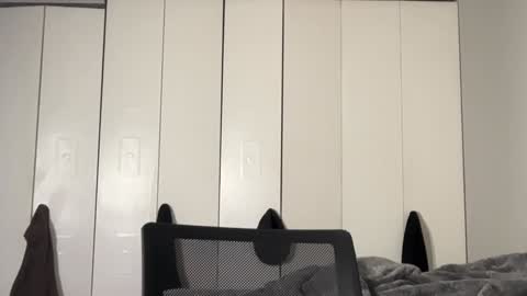 Oliver Beck online show from 12/11/24, 02:52