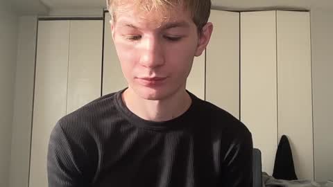 Oliver Beck online show from 12/12/24, 05:37