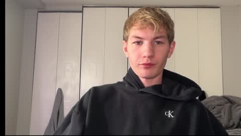 Oliver Beck online show from 12/14/24, 02:45