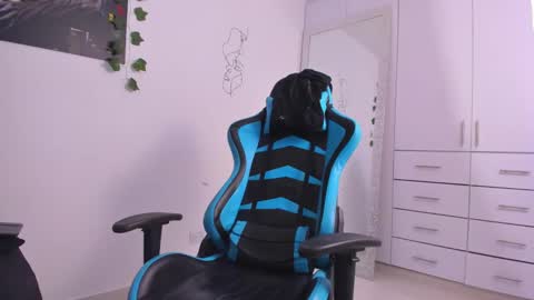 Oliver bray online show from 01/05/25, 07:17