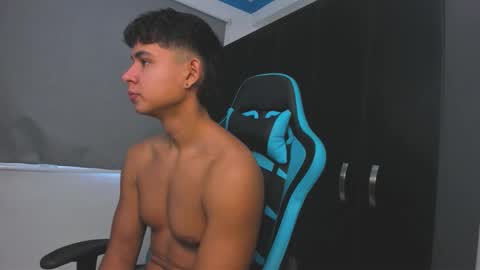 Oliver bray online show from 10/26/25, 05:52