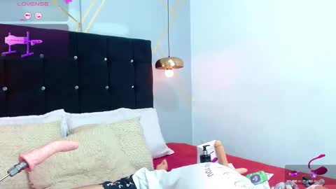 Snapshot of oliver_king_sex chatting on 02/03/25, 07:00 Oliver Smith online show from 02/03/25, 07:00