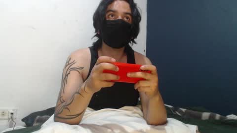 oliver_laid_2023 online show from 12/07/24, 06:37