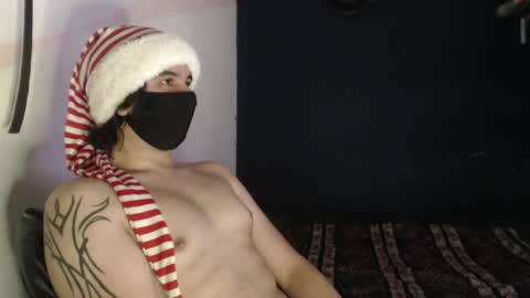 oliver_laid_2023 online show from 12/15/24, 11:31